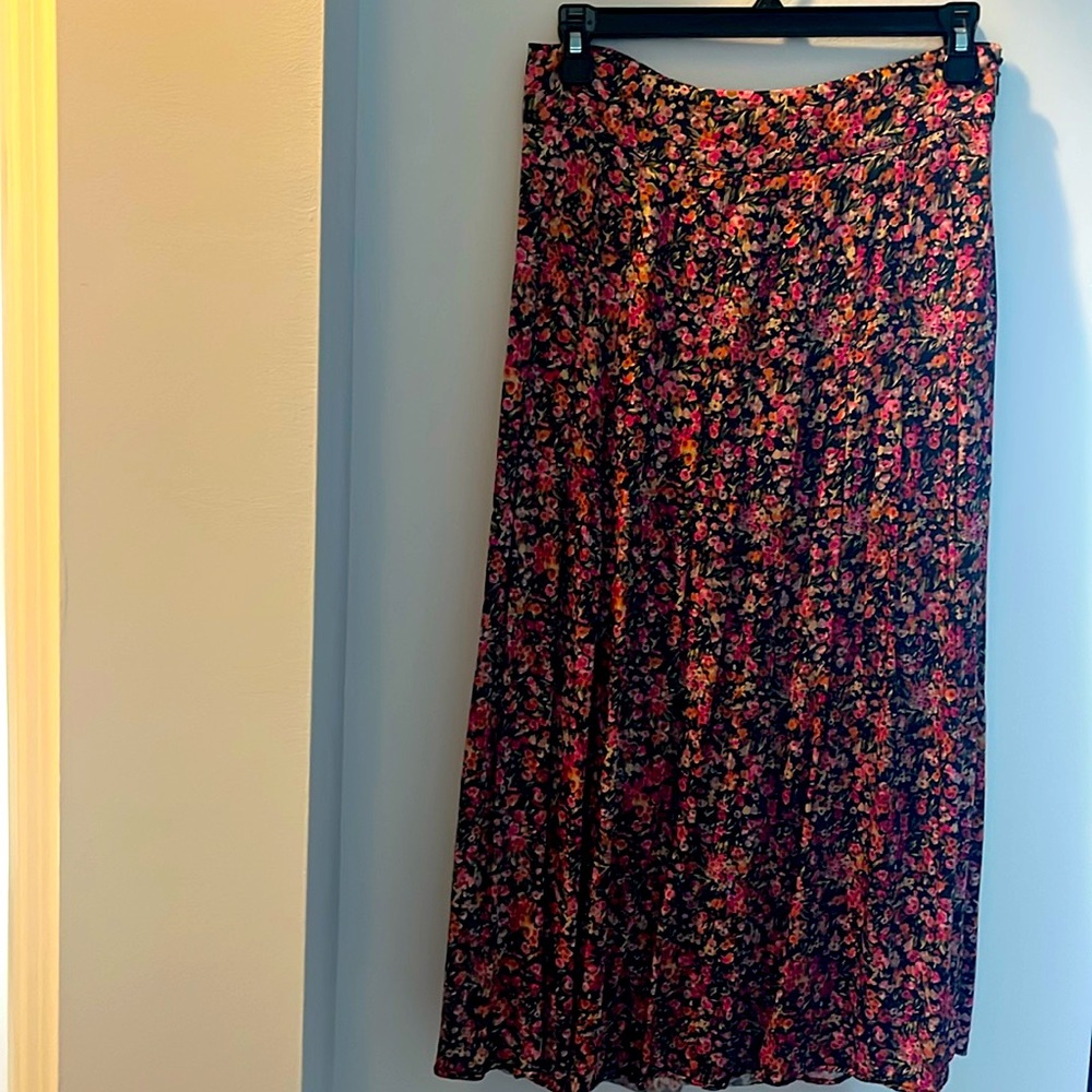 Sézane midi skirt, size 6